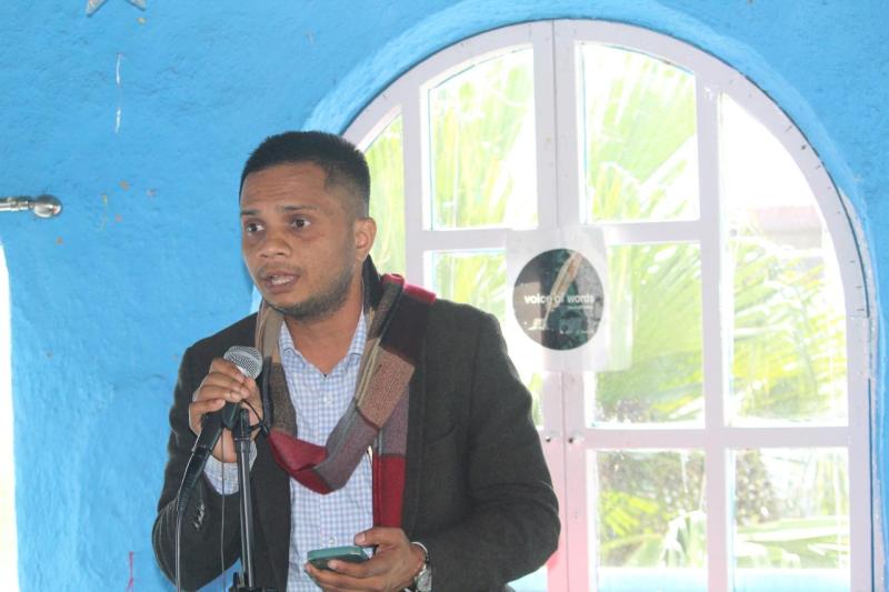 Kunwar Siddharth on stage at poetry recital